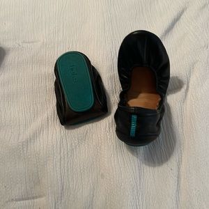 Barely worn Tieks by Gavrieli Black Leather Ballet Flats Shoes Womens Size 9